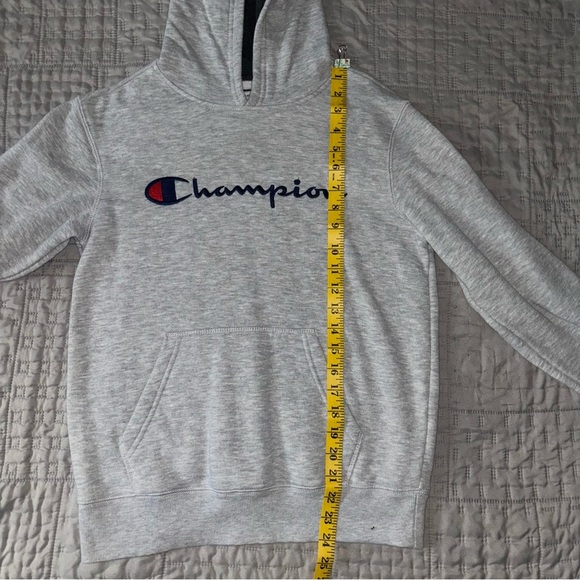Gray champion hoodie, size L - Picture 4 of 9